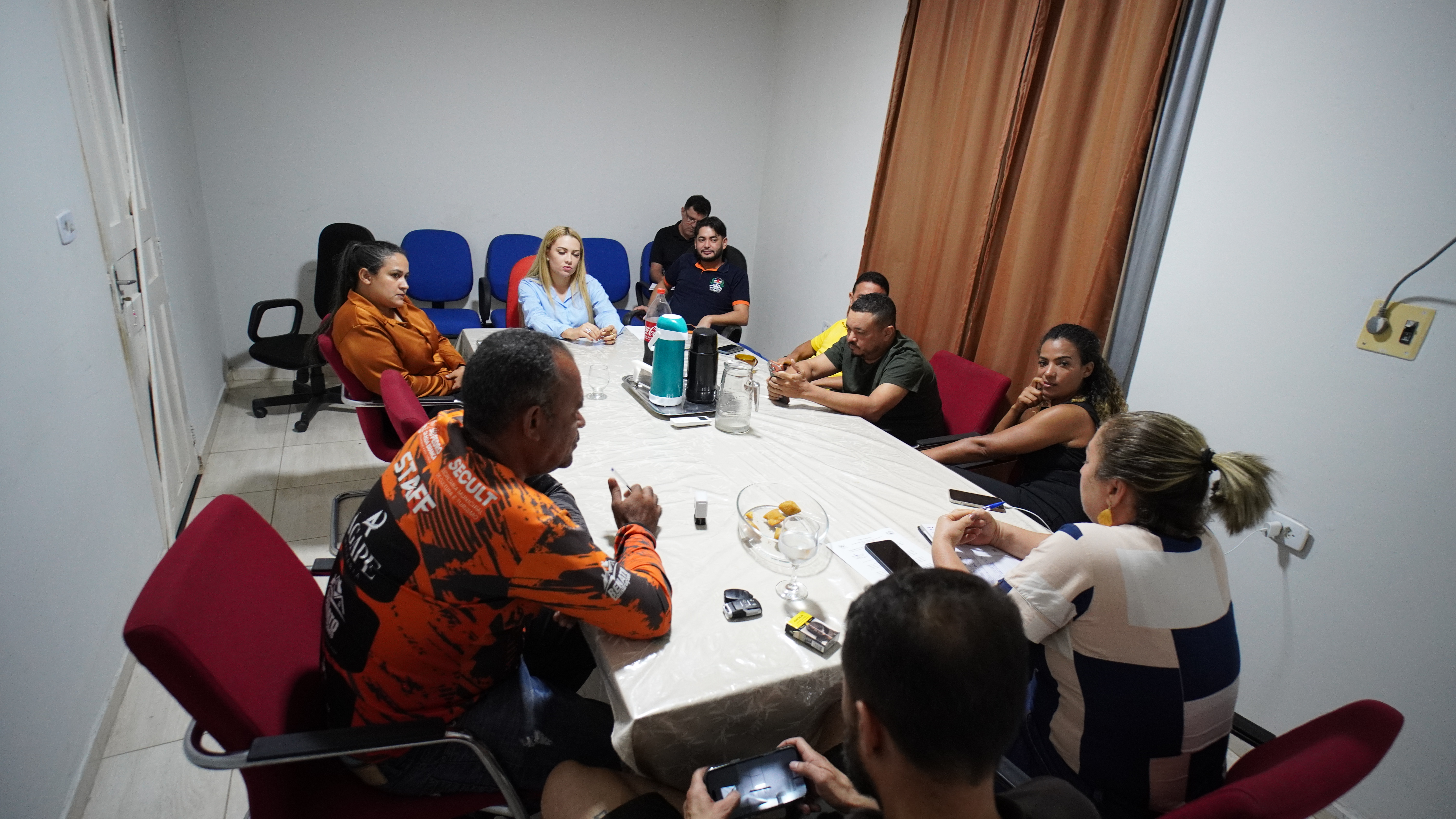 REUNIÃO COM SECRETÁRIA DE OBRAS